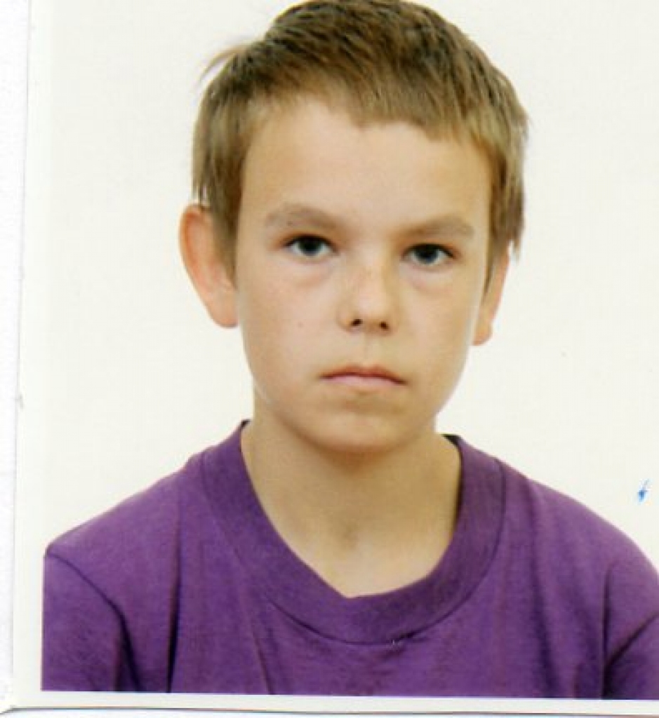 Policija lūdz palīdzību 14 gadus vecā Sanda meklēšanā
