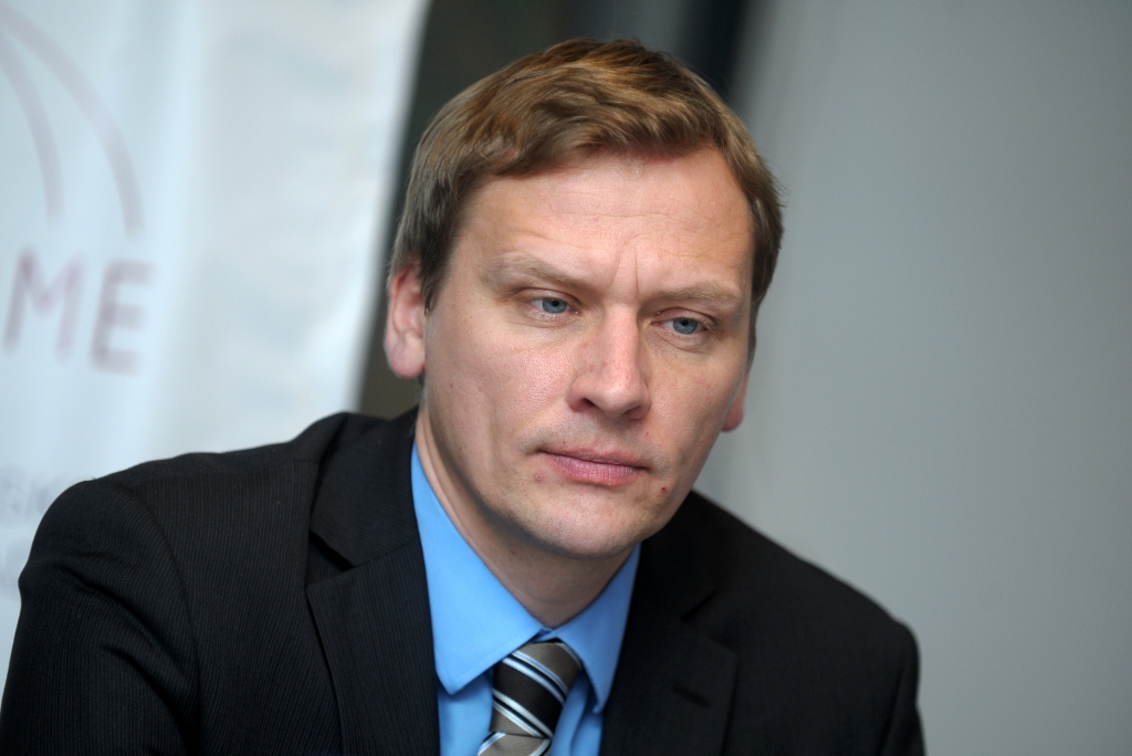 Siksnis: Biju pagriezis lielo Latvijas Radio kuģi pareizajā virzienā