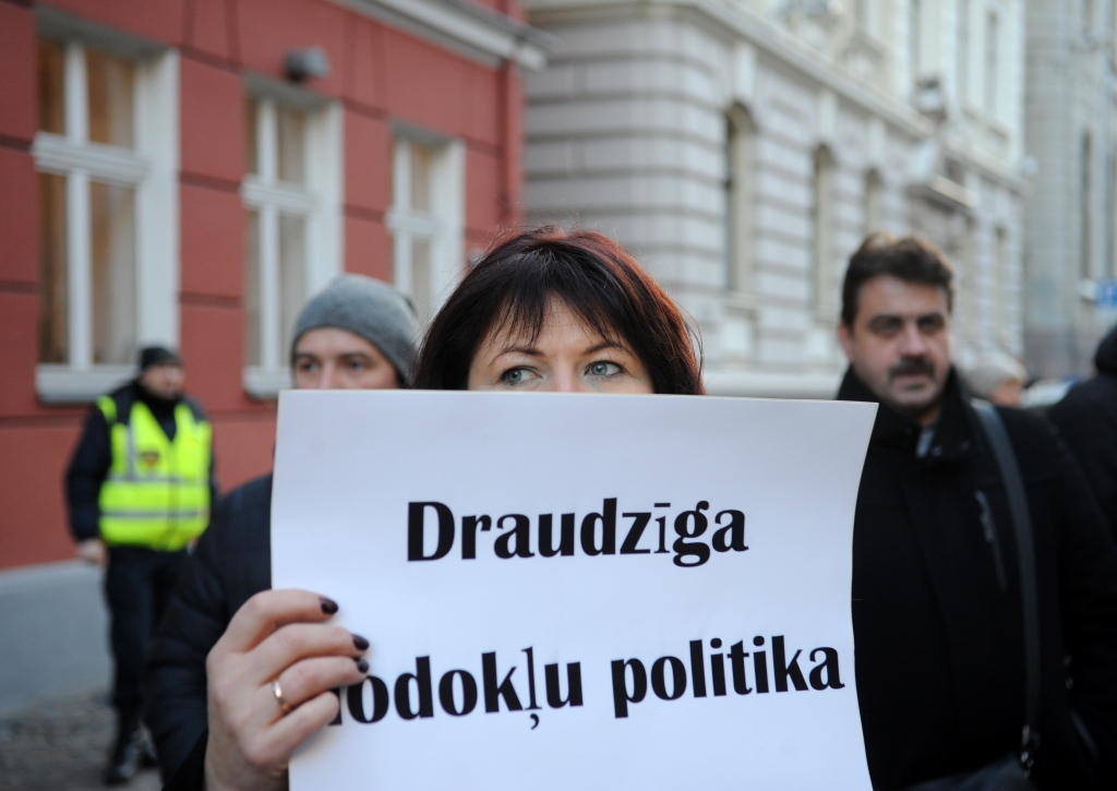 Mikrouzņēmumu ienākuma nodokļa likmi paaugstina līdz 11%