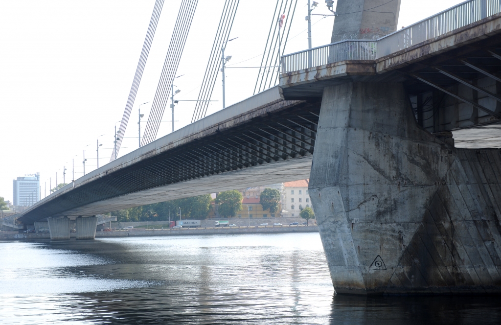 Rīgā turpina celties ūdens līmenis