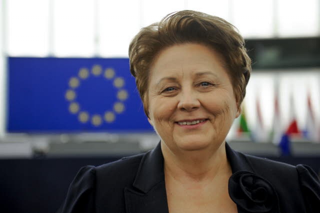 Latvijas prezidentūras prezentācija EP - no kritikas līdz glaimiem