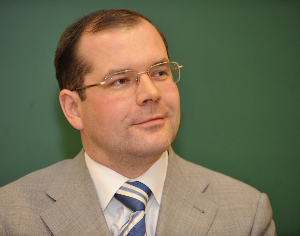 Saskaņietis Eiropā pret sankcijām, Vienotība un nacionāļi – par