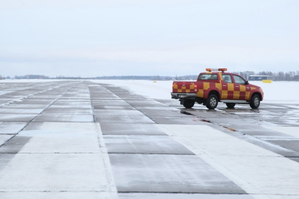 Tukums Airport neatsakās no plāniem par Jūrmalas lidostas darbības paplašināšanu