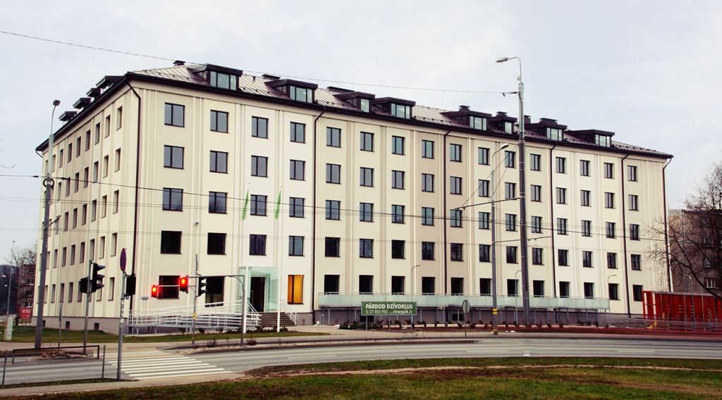 Ekspluatācijā nodod 6 miljonus vērto River Park pie Uzvaras parka