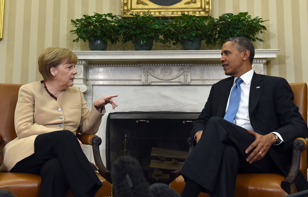 Obama pagaidām atlicis lēmumu par ieroču piegādi Ukrainai