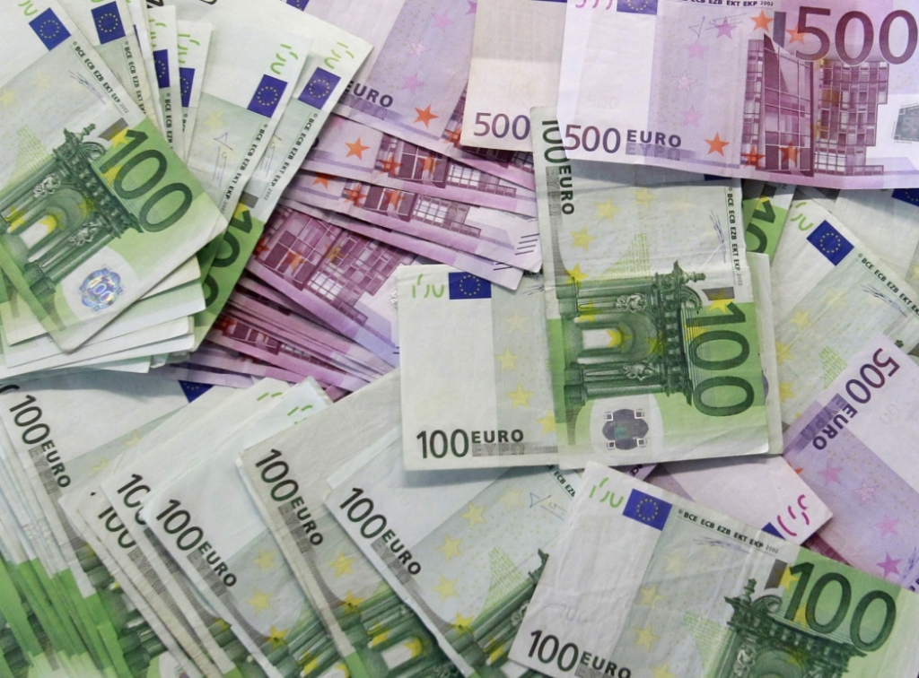 LNKA: Ja tiks ierobežota ātro kredītu maksa, nozare piedzīvos 70% kritumu