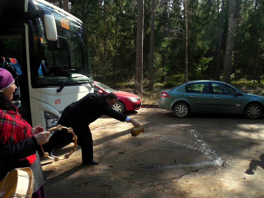 VTU Valmiera jaunie autobusi iesvētīti