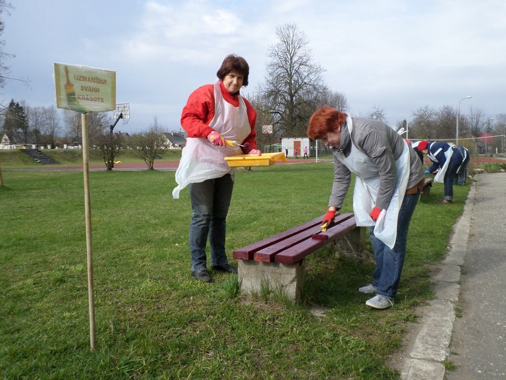 Jaunjelgava kļūst tīrāka un košāka