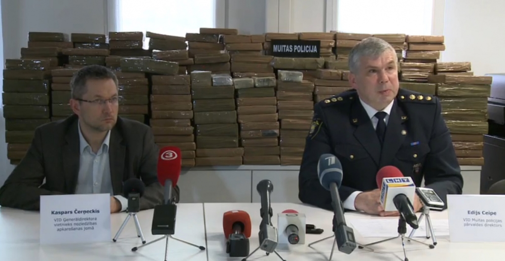 papildināts (16:01) - VID atklājis vairāk nekā tonnu kontrabandas hašiša līdz 12 miljonu eiro vērtībā