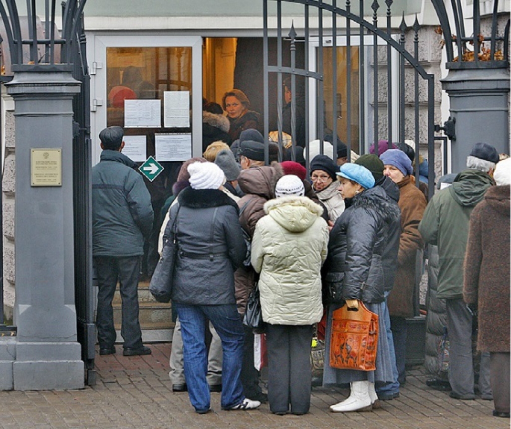 Latvijā mītošajiem Krievijas pensiju saņēmējiem emigrācija nedraud