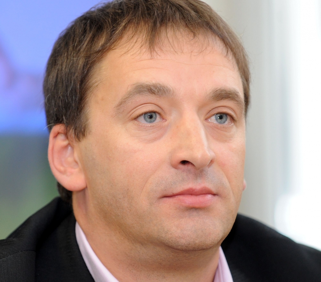 Viedoklis: Nodokļu maksātāji ir par minimālās algas celšanu