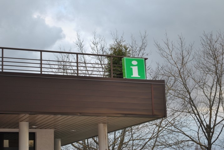 Atver tūrisma informācijas punktu