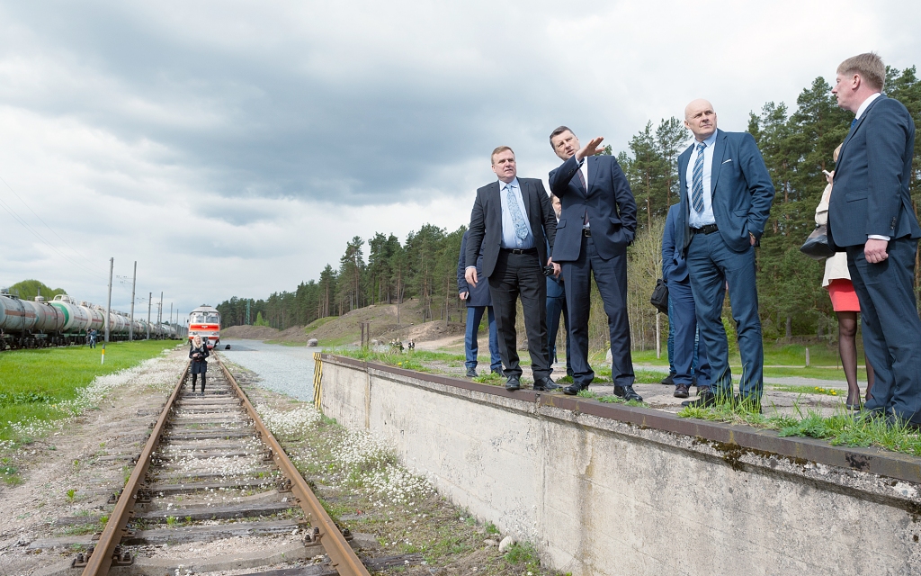 Sliedēm būs jāiztur tanku smagums