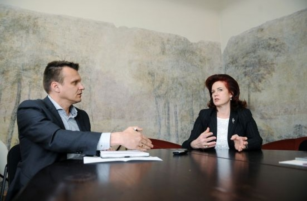 Iespējamo scenāriju krustugunīs