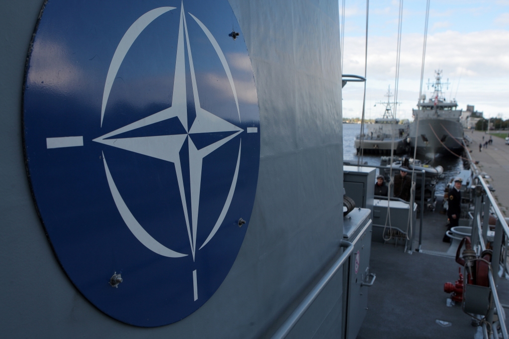 Latvija vērtēs, kā iesaistīties militārajā operācijā pret cilvēku kontrabandistiem Vidusjūrā