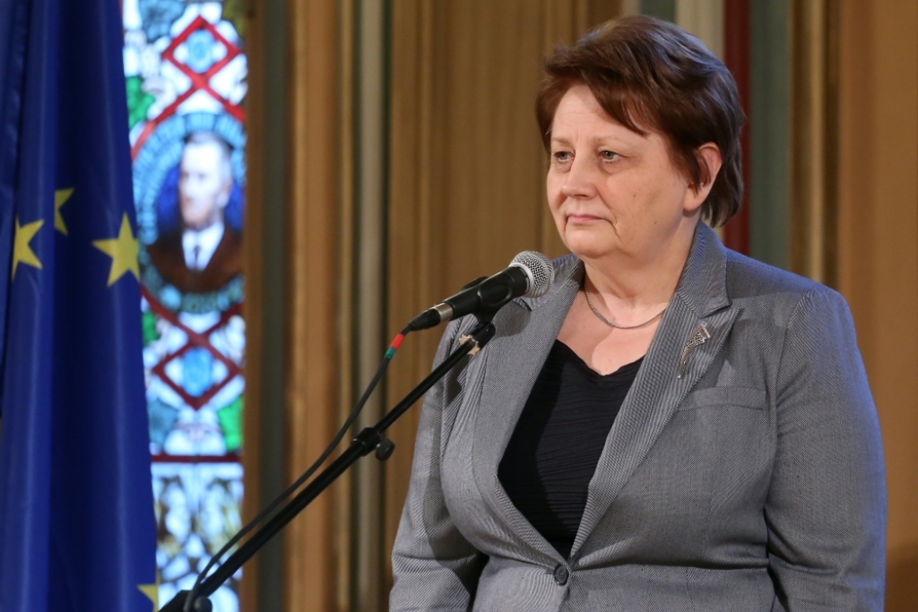 Valdība šobrīd nelems par atbalstu grozījumiem pensiju likumā