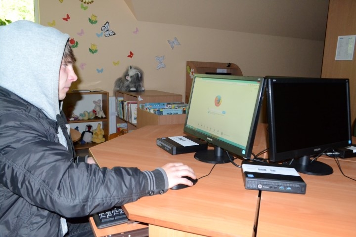 Jauni datori un akreditācija