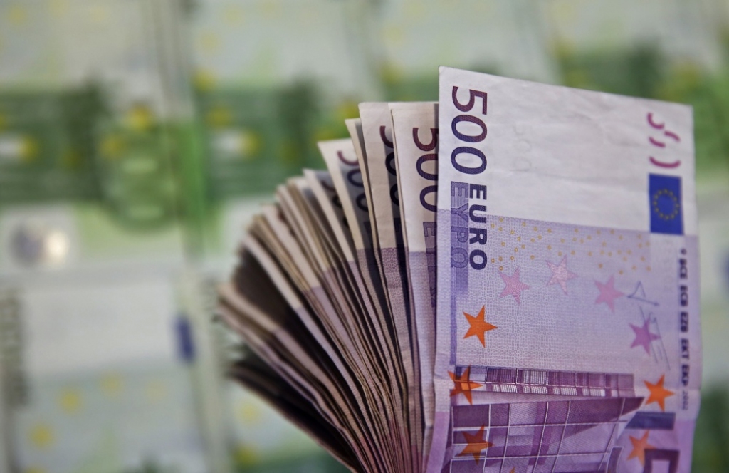 Samazinās valsts parāds; gada pirmajā ceturksnī - 32% no IKP