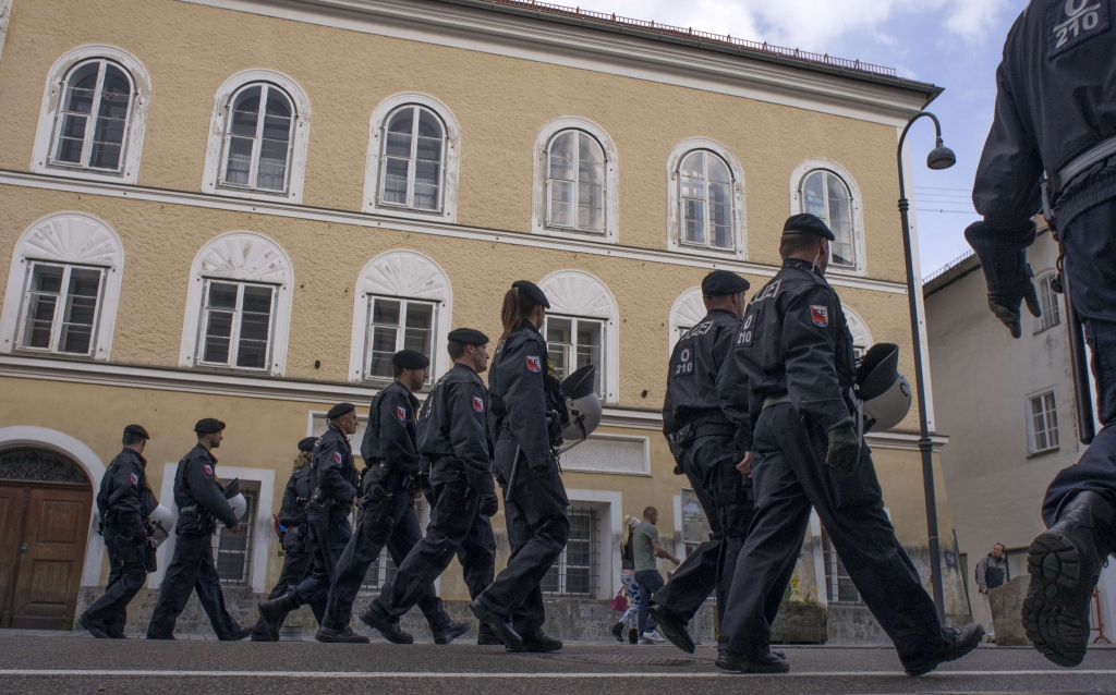 Austrijā par terorismu notiesāts 14 gadus vecs jaunietis