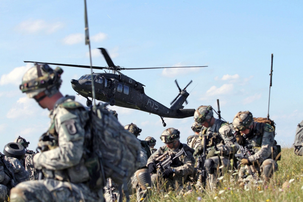 Ādažos atklās vērienīgās militārās mācības Saber Strike