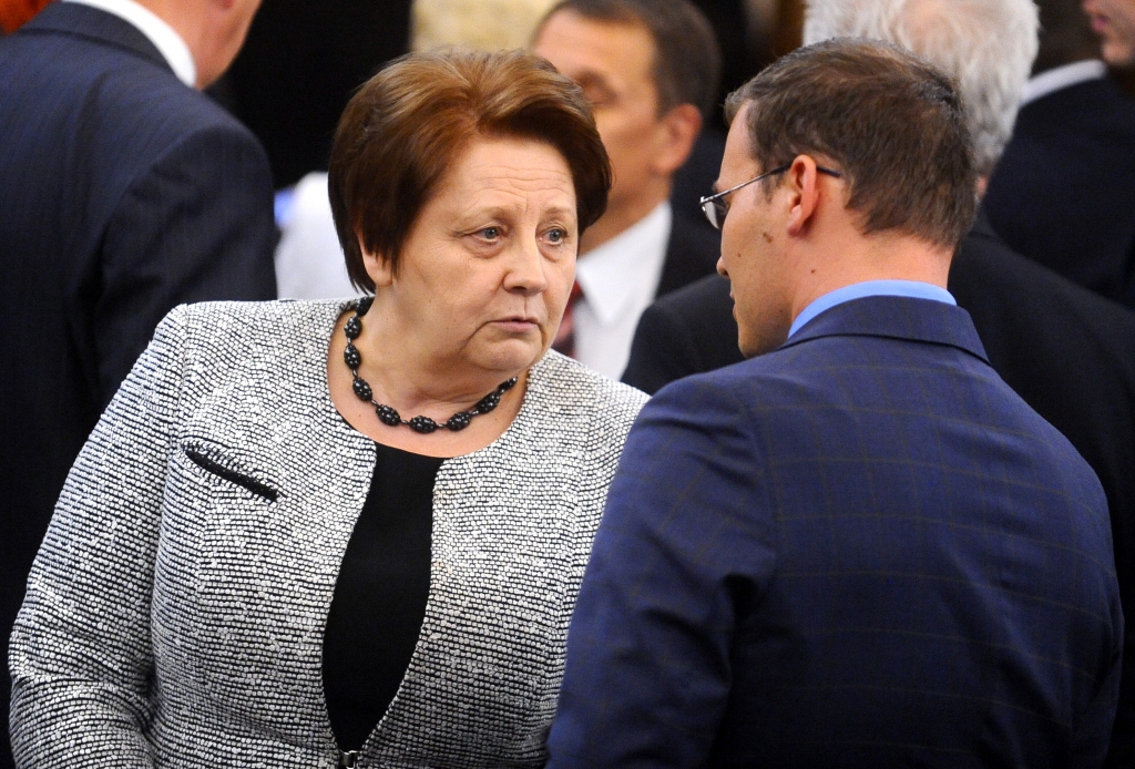 Straujuma nosoda Gerharda rīcību saistībā ar incidentu Vecrīgā; NA atvainojas