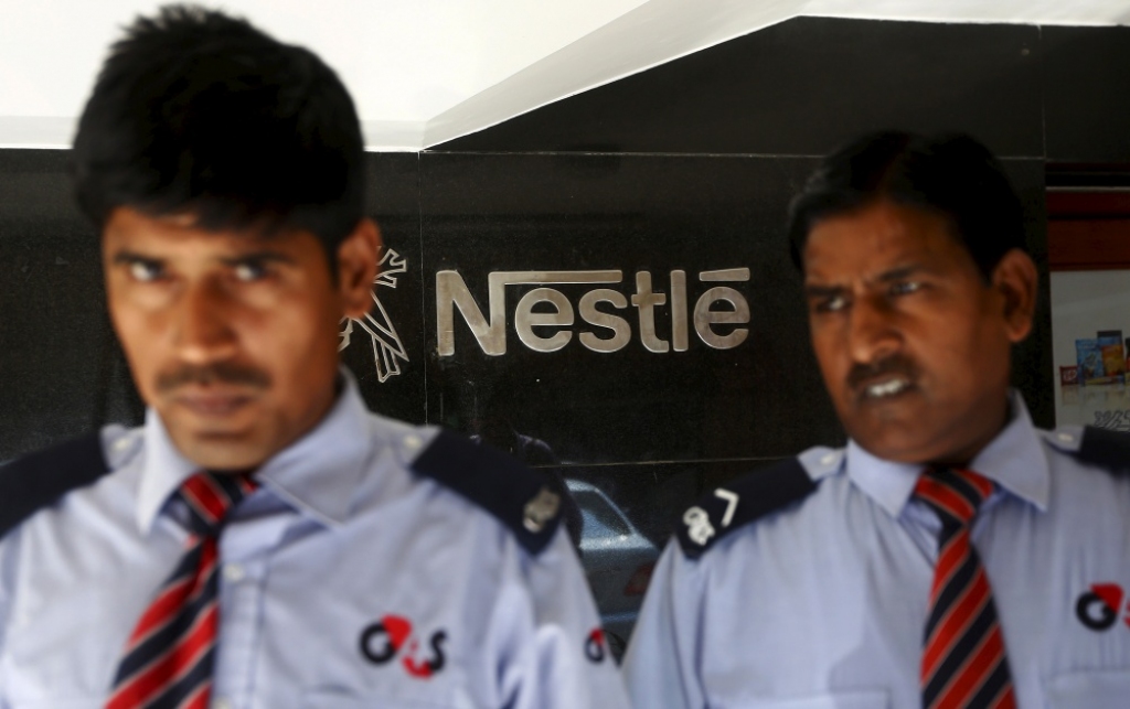 Pēc regulatoru noteiktā aizlieguma Nestle Indijā iznīcina nūdeles 3,2 miljardu rūpiju vērtībā