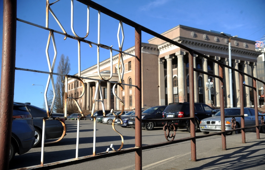 Projekti starta pozīcijās 