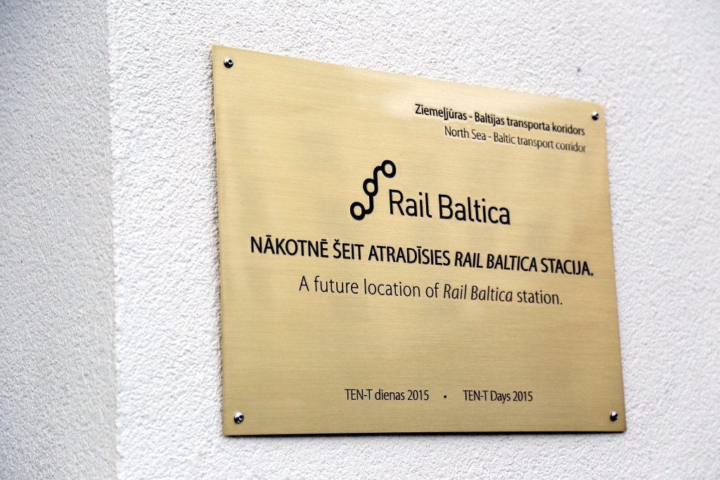 Par Rail Baltica piešķirtajiem 238 miljoniem eiro būvēs atzaru no Centrālās stacijas uz lidostu