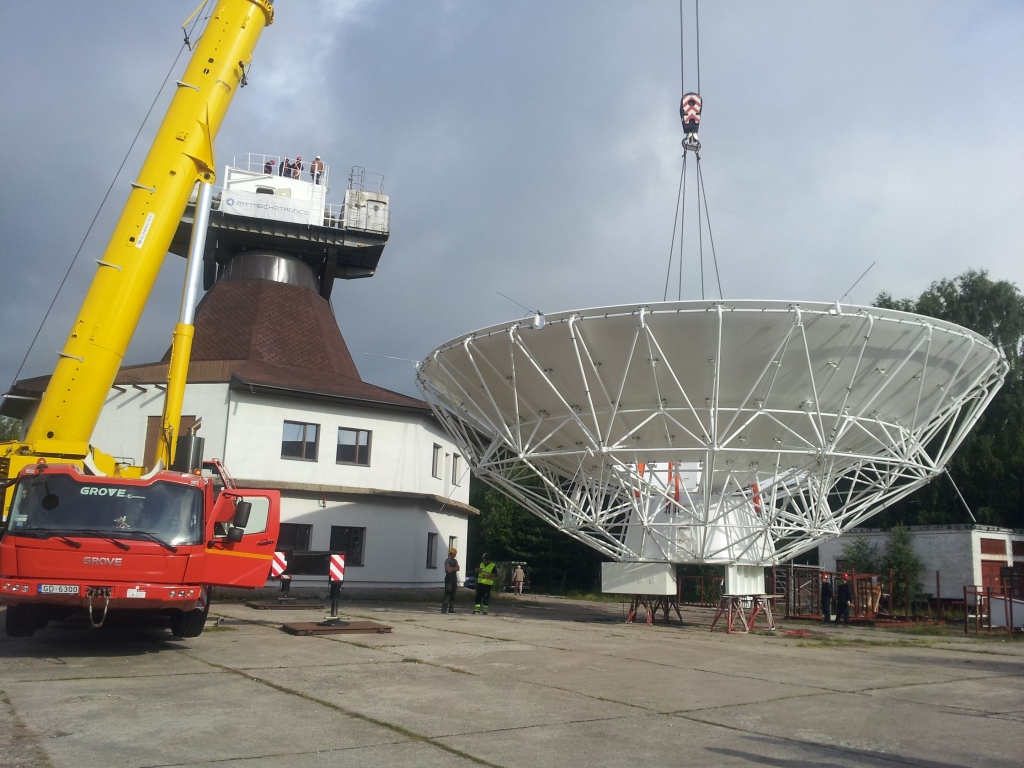 Radioteleskops RT-16 iegūst jaunu antenu