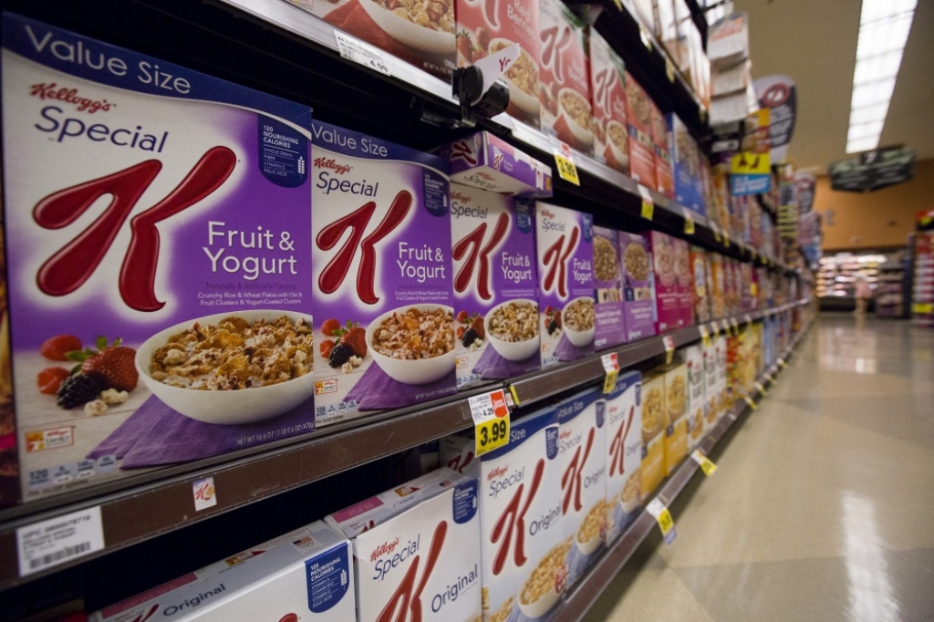 Kellogs brokastu pārslu ražošanā plāno atteikties no mākslīgajām piedevām
