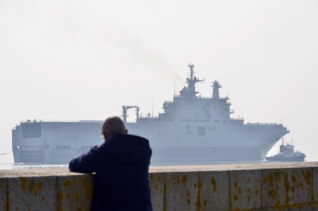 Olands un Putins vienojušies atceltā Mistral darījuma lietā