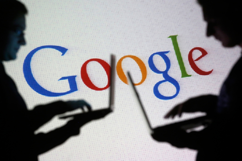 Google pārtaps par Alphabet; meklēšanas programma saglabās nosaukumu