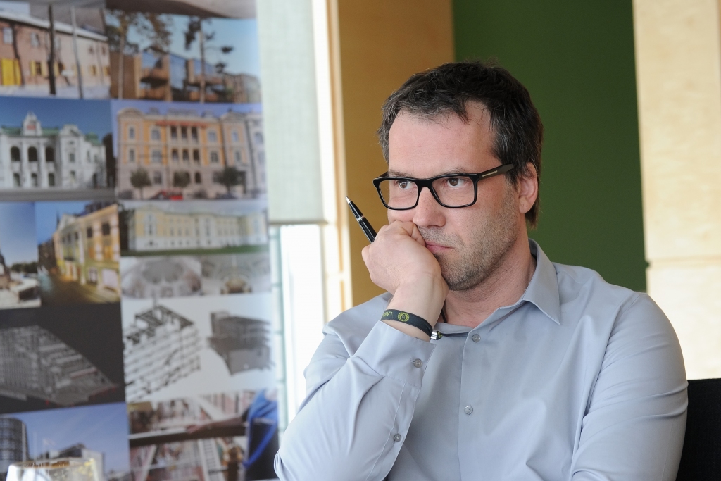 Gaismas pils būvniekiem valsts aizvien vēl nav samaksājusi 4,8 miljonus eiro