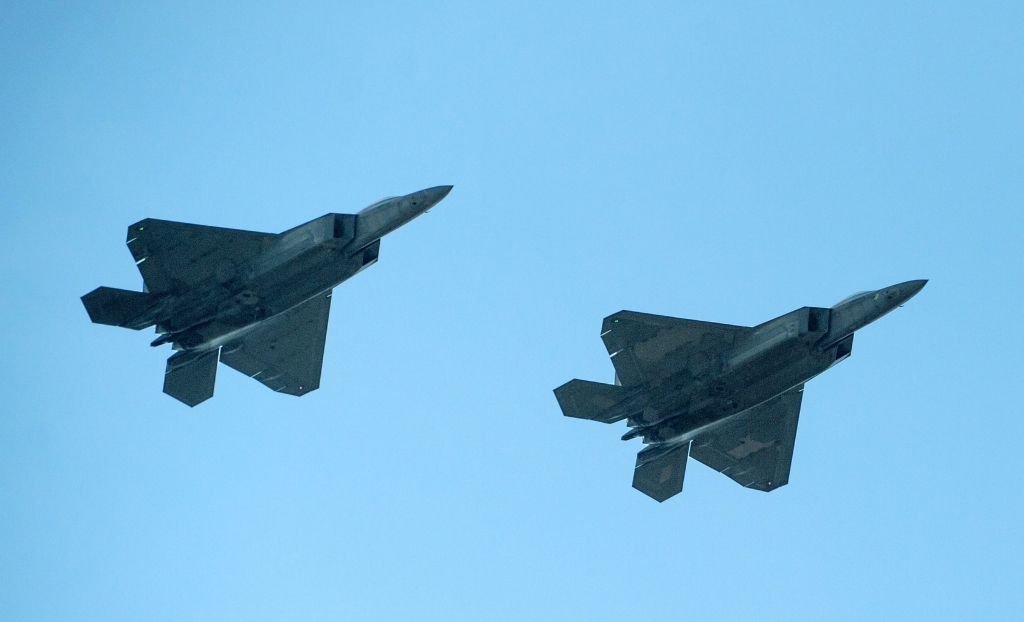Krieviju satrauc avioplēsoņas Eiropā