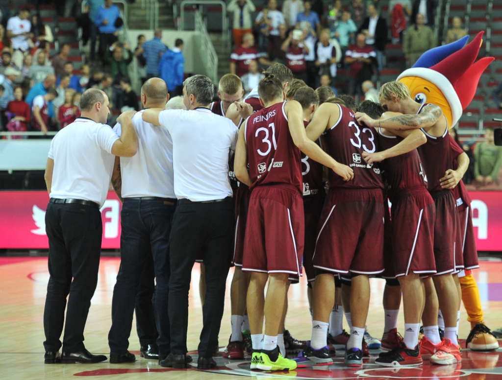 Turpināt labi iesākto darbu: Latvijas basketbolisti tiekas ar grupas pastarīti Ukrainu