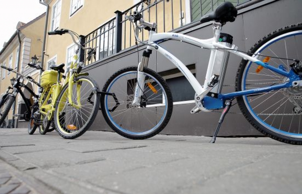 Elektrovelosipēds. Starp motorolleri un pilsētas divriteni