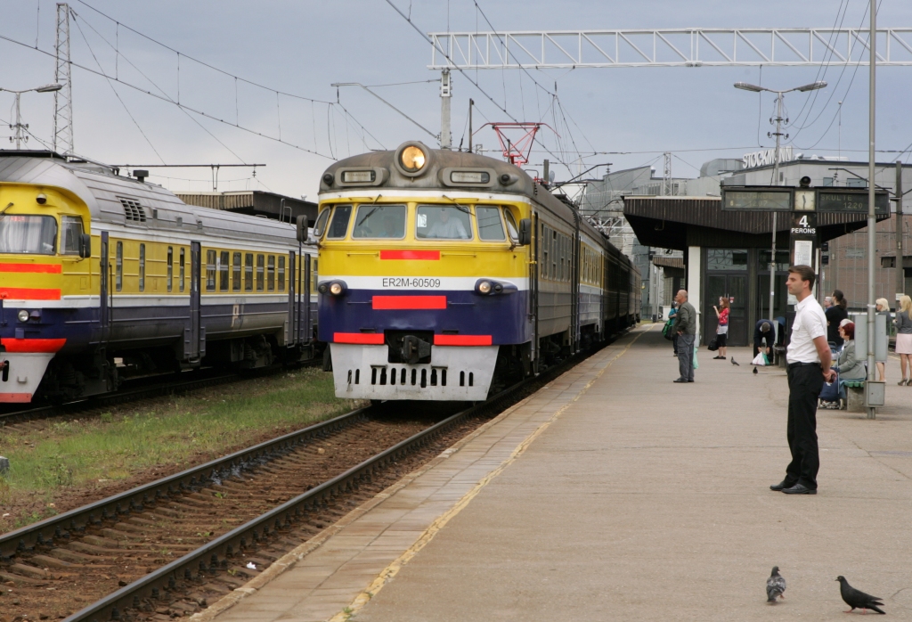 Papildināta - Pasažieru vilciens vēlas iegādāties elektrovilcienus ar 400-450 sēdvietām