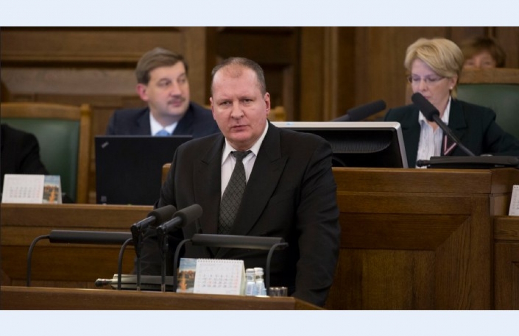 Dzērumā ar mediķiem konfliktējušais Vilks izstājas no partijas un noliek RD deputāta mandātu