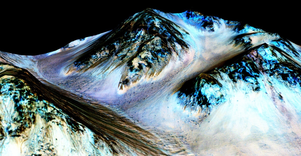 NASA apstiprina - uz Marsa ir plūstošs ūdens