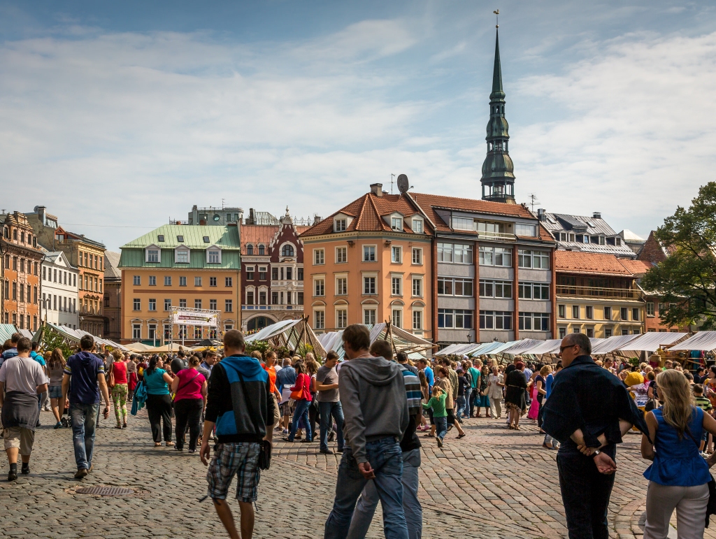 Latvija zaudē divas pozīcijas globālajā konkurētspējas indeksā