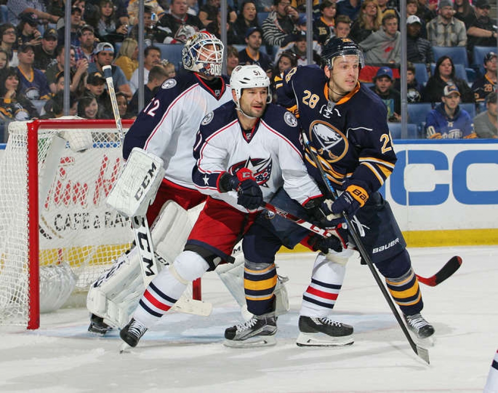 Sabres un Girgensons svin pirmo panākumu sezonā