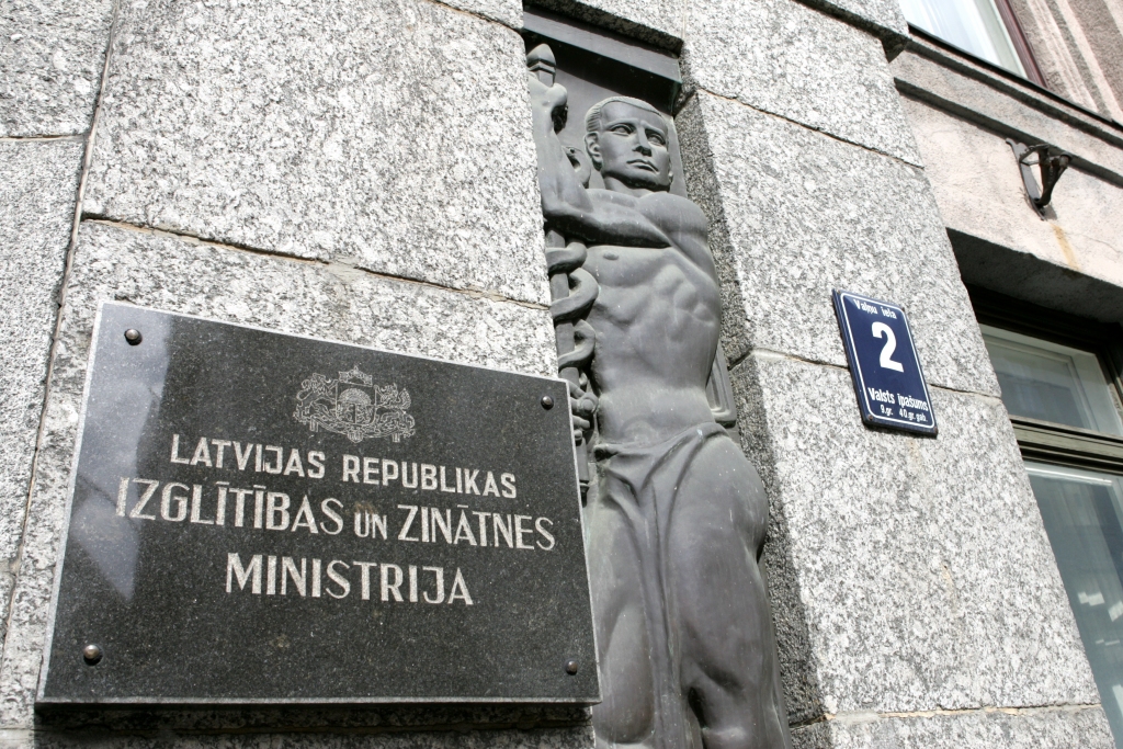 IZM: LIZDA salīdzina nesalīdzināmus lielumus