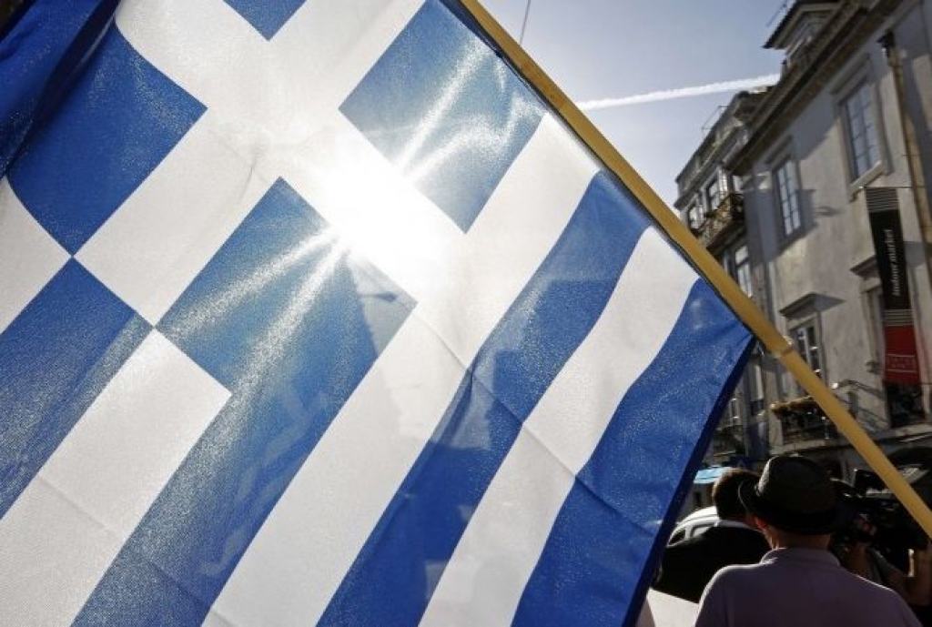 Grieķi jostas savilks vēl ciešāk