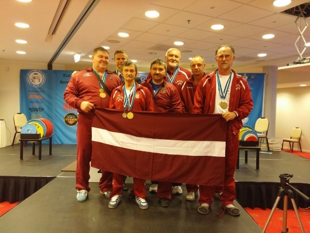 Dainis Reinholds no Aizkraukles sasniedz jaunu pasaules rekordu