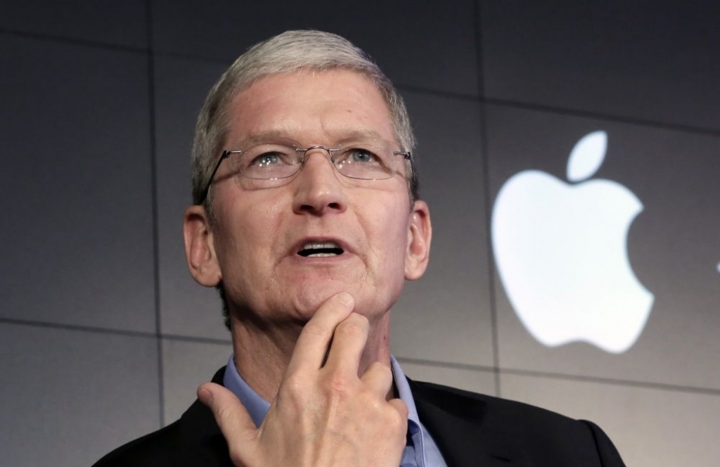 Tims Kuks par Apple Music: mums veicas ļoti labi