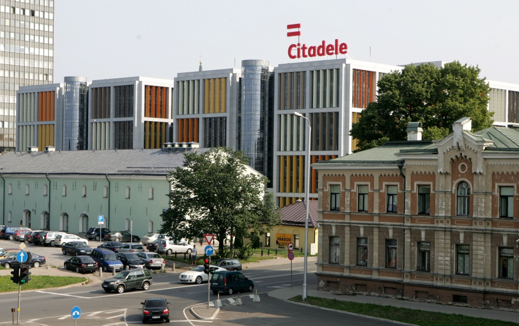Iedzīvotāji AS Citadele banka akcijām var parakstīties līdz 3.novembrim