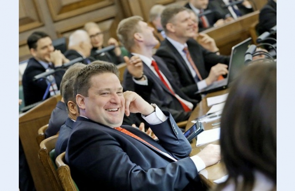 Zaķis nolēmis izstāties no Vienotības