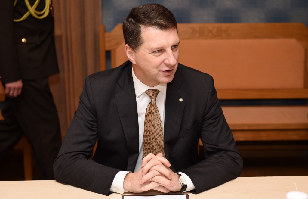 Vējonis izvirza prioritātes valdības darbam, bet premjera amata kandidātu nenosauc