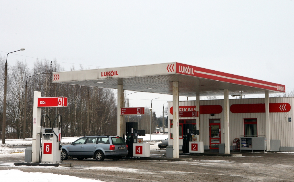 Briest 50 miljonu eiro darījums Latvijas degvielas tirgū