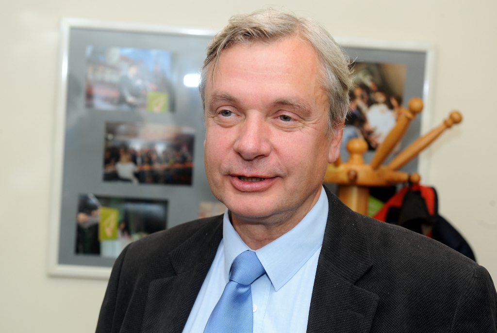 LTV: Vējonis otrdien valdības veidošanu varētu uzticēt Šadurskim